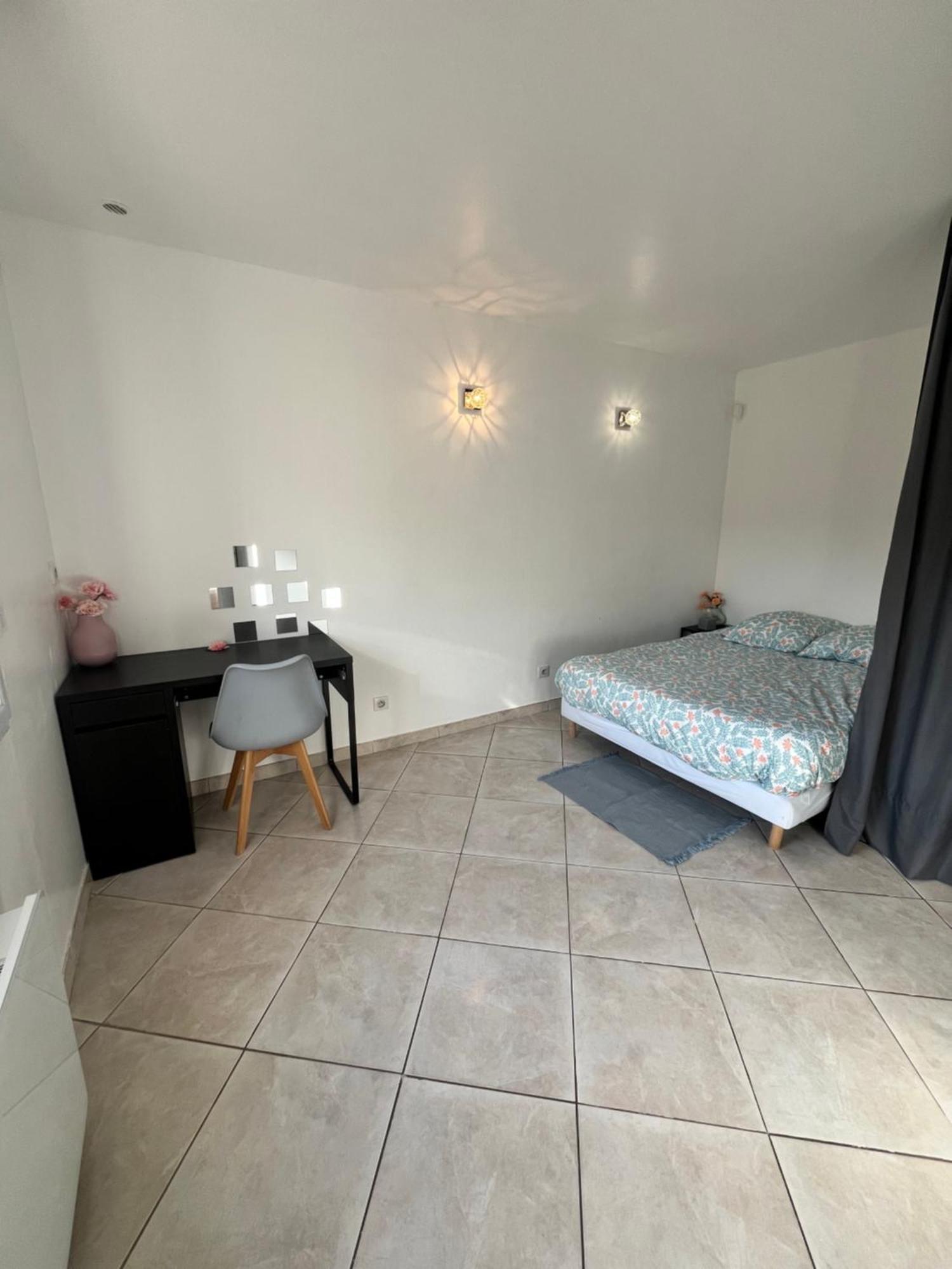 Piscine Cosy, 3 Chambres, 3 Sdb, Havre De Paix A 10 Min Des Plages Mauguio Luaran gambar